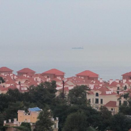 Apartments On Henuezskaya 5 Odessa Eksteriør bilde