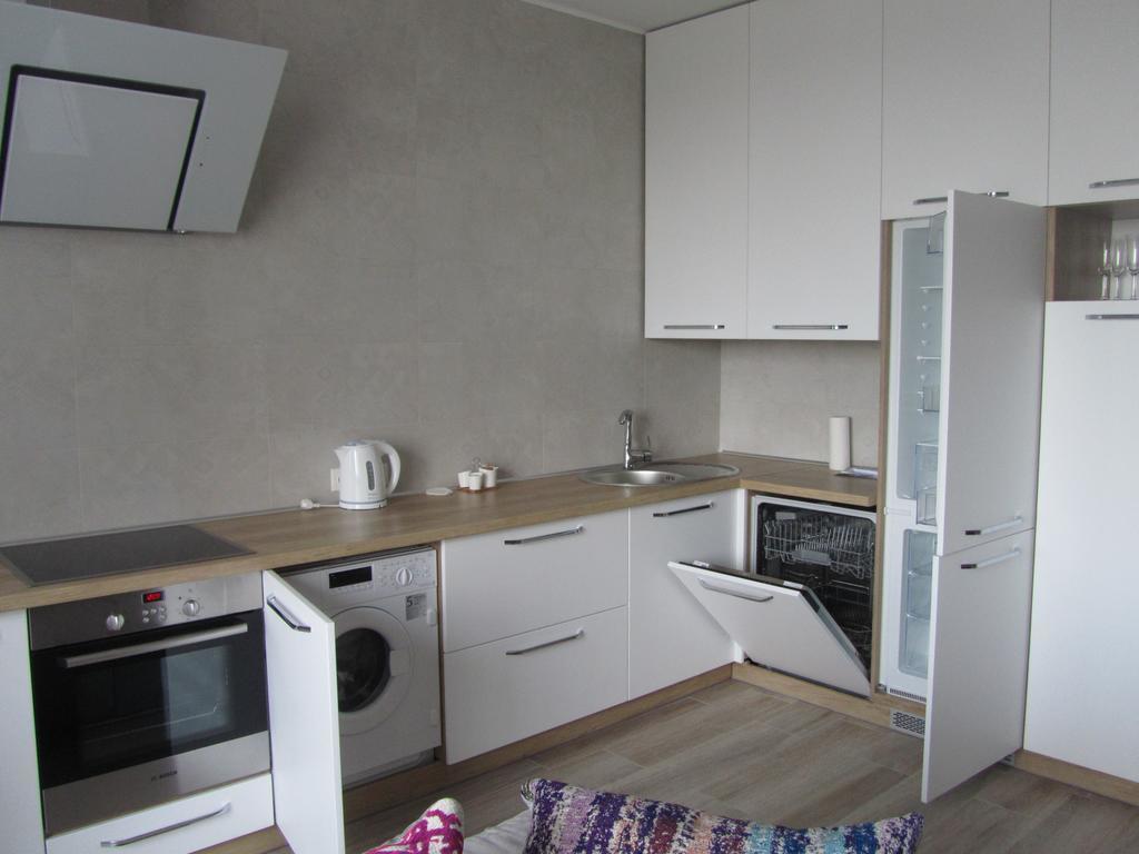 Apartments On Henuezskaya 5 Odessa Eksteriør bilde
