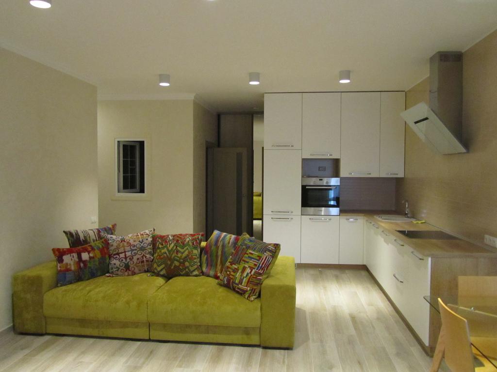 Apartments On Henuezskaya 5 Odessa Eksteriør bilde